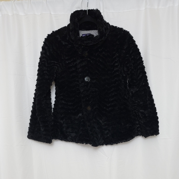 Patagonia Other - Girl's Patagonia Faux Fur Coat XL (14)